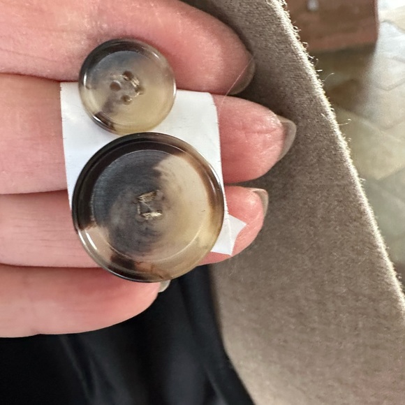 Zara blazer light beige in médium. SOLD - Picture 4 of 5